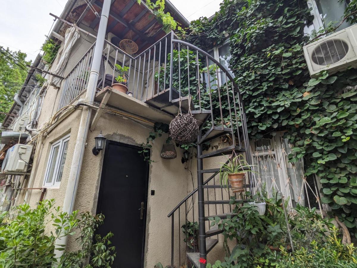 Apartments Se7En Tbilisi Exterior photo